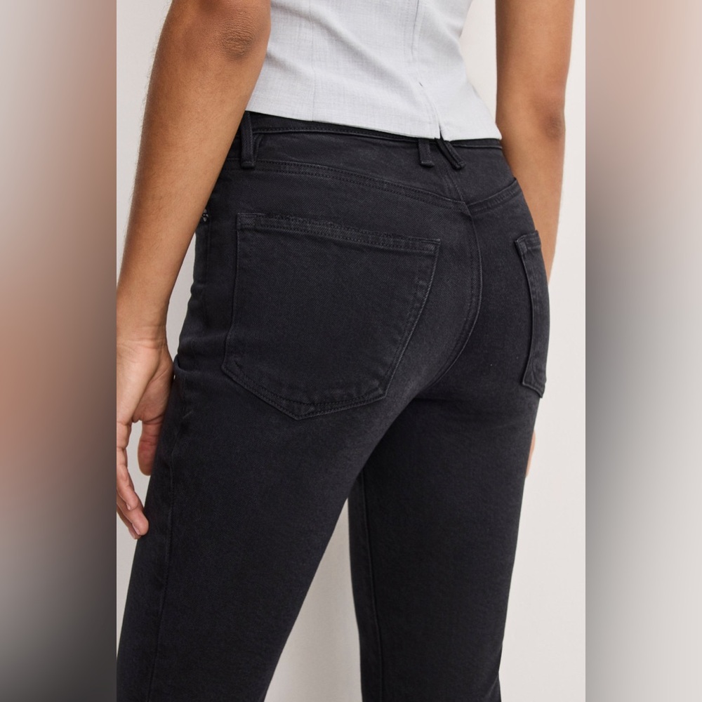 Good American Classic Bootcut Jeans in Black- Size 29 - Picture 4 of 10